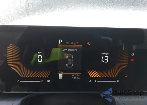 2025 Kia K4 Lxs из США, поврежденный, VIN 3KPFT4DE2SE229725